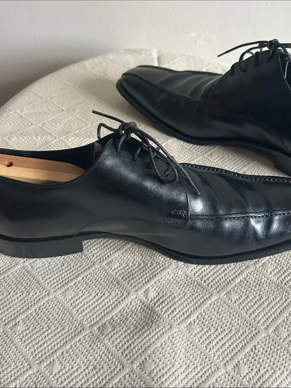 Canali Black Leather Derby Shoes - Classic Lace-Up Oxfords